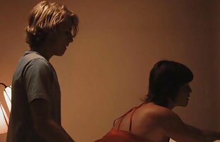 XXX Đồng tính nữ đam mê trên giường phim free porn